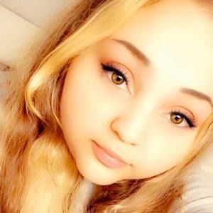 Meet your Posher, Jasmine